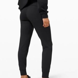 Lululemon ready to rulu pants- like new